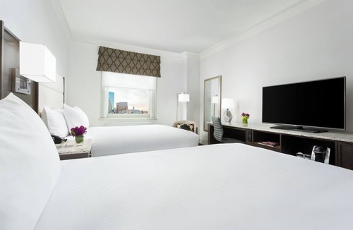 Downtown Boston Hotel | Downtown Boston Stay: Hotel with Comfort-Focused Room | Near Public Garden