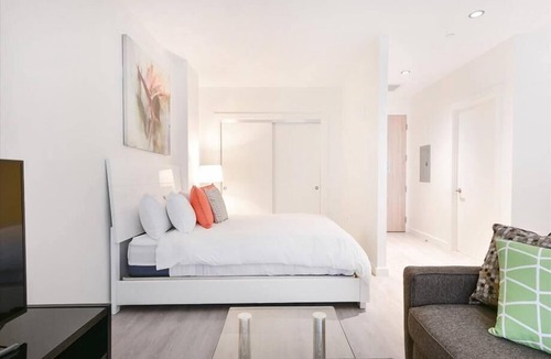 Chinatown Apartment | Downtown Boston | Studio | Full Kitchen | W/D | by GLS
