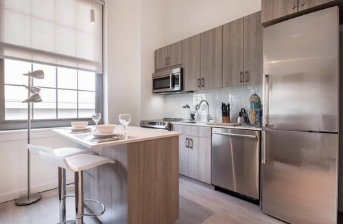 Chinatown Apartment | Downtown Boston Studio near T | Full Kitchen | W/D