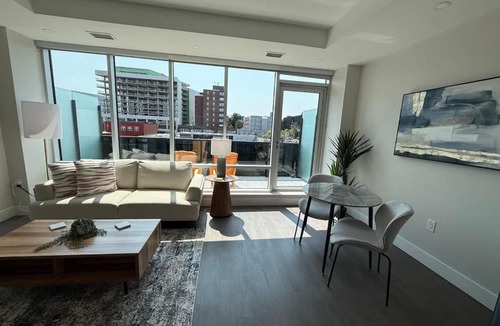 Downtown Halifax Apartment | Downtown Bright & Vibrant 1 BR with huge patio