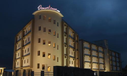 Mahindra World City Hotel | Downtown Business Hotel