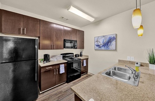 Civil Rights Historic District Apartment | Downtown convenient to UAB Hospital Regions Field and Railroad Park