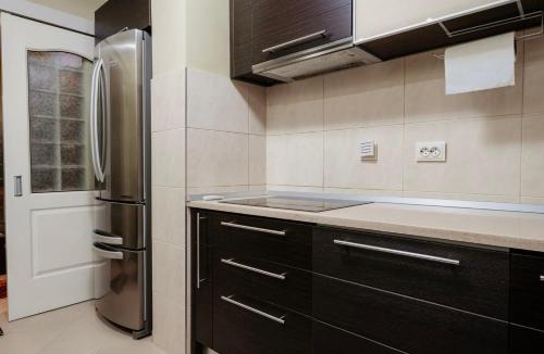 Vatra Dornei Apartment | Downtown Cozy Retreat - parcare inclusa