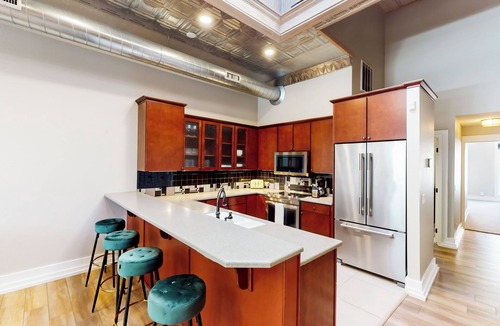 Muncie Apartment | 'downtown Delight' w/Patio! 1 Mi to Ball State