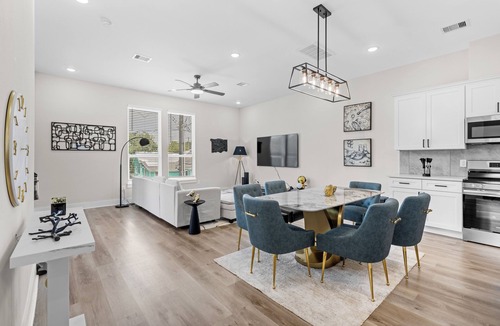 Northside House | Downtown Delight: Your Home Away from Home
