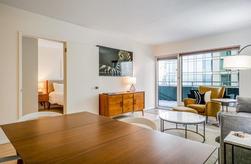 Downtown Seattle Apartment | Downtown Dream