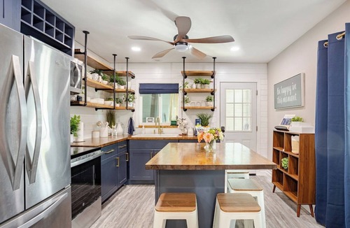 Downtown Dunedin House | Downtown Dunedin Retreat w/Backyard & Grill