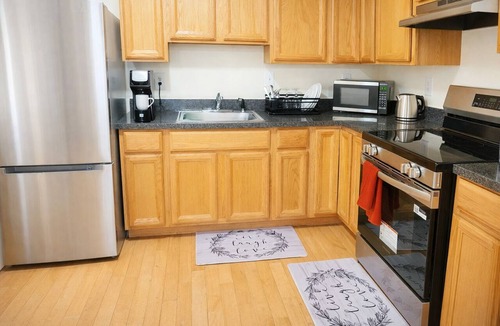 Downtown Baltimore Apartment | Downtown - Entire Apartment - 2 Bedrooms, 1 Bath