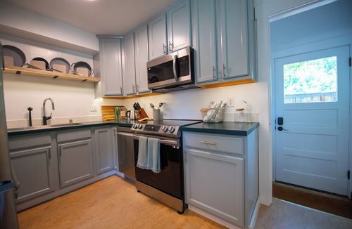 Bozeman House | Downtown Garden Getaway-Cozy home near downtown Bozeman with a fenced yard.