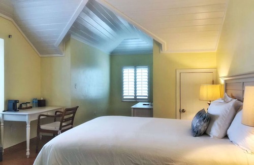 Estate East Street Hotel | Downtown Getaway Near Dining, Shopping, and Christiansted’s Historic Fort