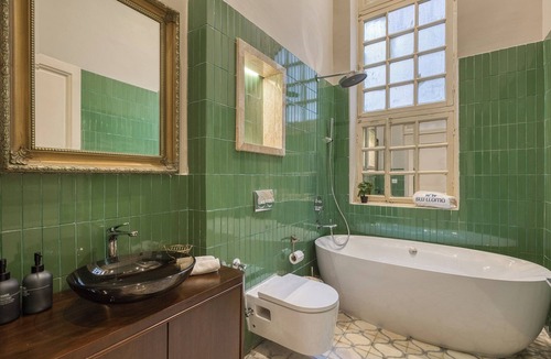 Downtown Cairo Condo | Downtown Glass & Glory Heritage Stay