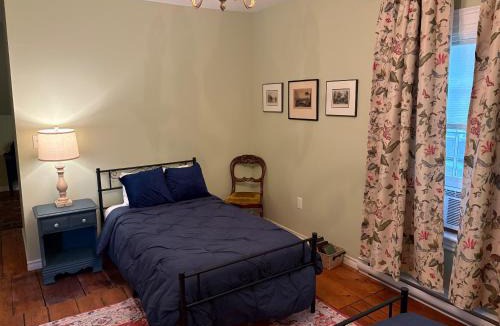 Digby House | Downtown Harborview Heritage House 1838-Twin Suite