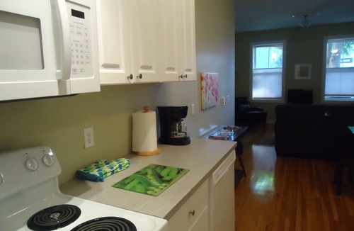 Queens Square Apartment | Downtown Heritage Gem close to beach and convention center