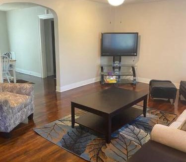 Columbia House | Downtown Hidden Gem