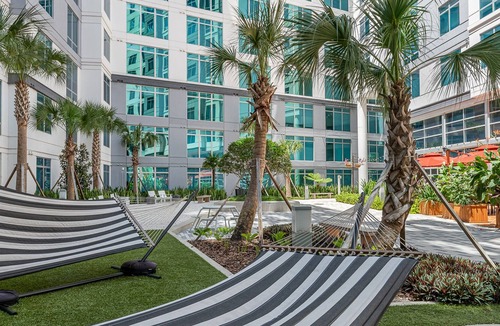 Callahan Apartment | Downtown King Bed Get Away w/Pool & Parking 01