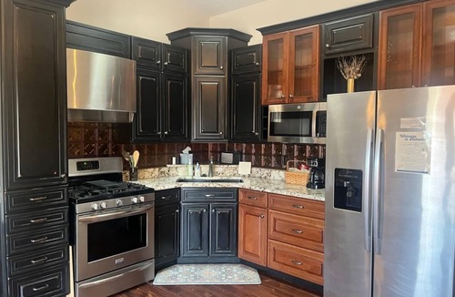 Kokomo Condo | Downtown Kokomo! Modern upper condo, walk to everything!