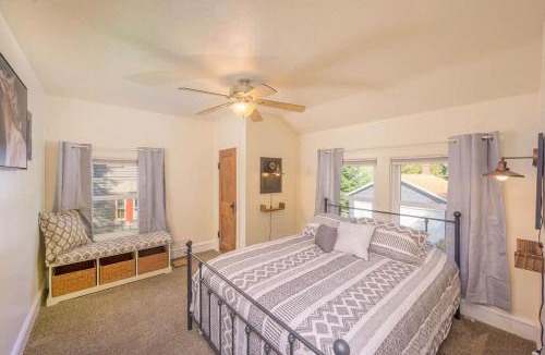 Appleton House | Downtown Lawrence University - Edge of Campus Perfect for Families