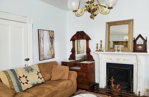 Liverpool Apartment | Downtown Liverpool elegant suite, antiques, wood floors, in historic Queen Anne