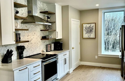 Downtown Chattanooga Condo | Downtown Luxe / Gated Parking