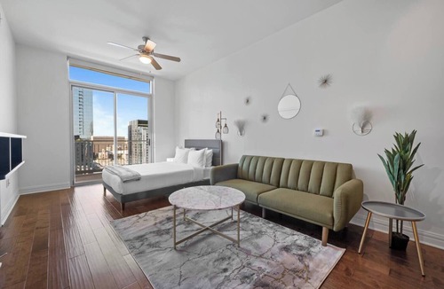 Waller Creek District Apartment | Downtown | Luxury Studio Apt. | Pool | Gym | Great Views