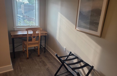 Marblehead Apartment | Downtown Marblehead 3brm