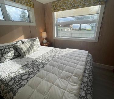 Mount Maunganui Villa | Downtown Mount Cottage