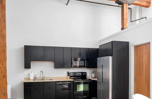 Downtown Nashville Condo | Downtown Music City Loft living! ~Steps to the Ryman and Broadway