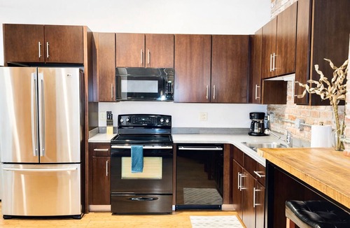 Downtown Nashville Condo | Downtown Music City Loft living! ~Steps to the Ryman and Broadway