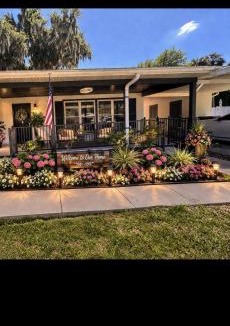 Palatka House | Downtown near river half mile from main boatramp