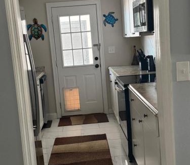 Palatka House | Downtown near river half mile from main boatramp