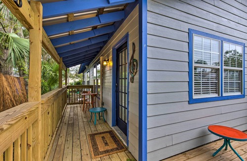 Ocean Springs Apartment | Downtown Ocean Springs Retreat: 1 Mi to Beach!