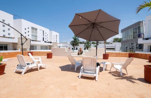 Playacar Apartment | Downtown Pool | Steps to Beach & Vibrant 5th ave