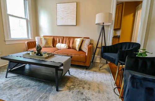 Princeton Apartment | Downtown Princeton Elegance 3BR Fast Wi-fi