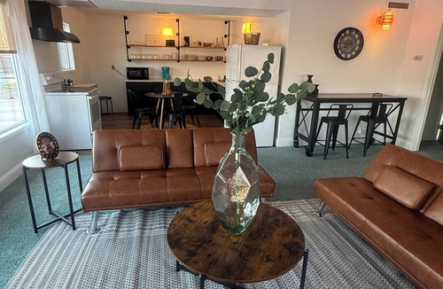 Crescent City Apartment | Downtown Retro Modern Flat, 3 blocks from the beach!