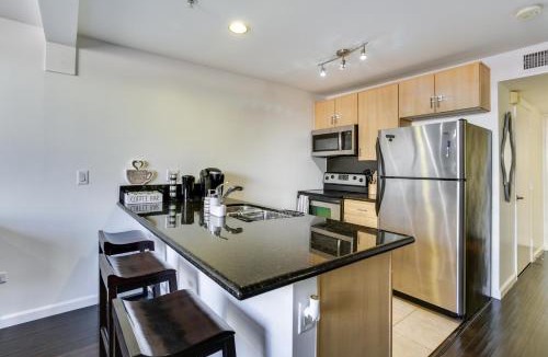 Marina District Apartment | Downtown San Diego Studio Walk to Gaslamp Quarter