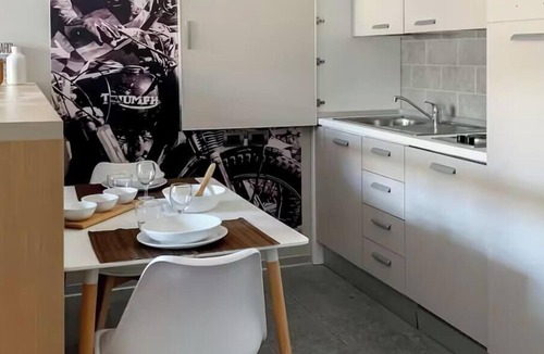 San Salvario Apartment | (Downtown) Spacious studio apartment suitable for families. Near Valentino Park