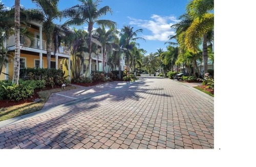 Stuart House | Downtown Stuart Vacation Rental!