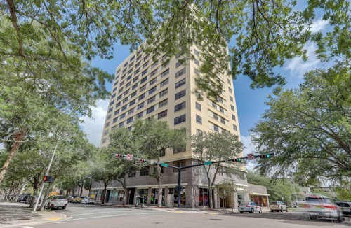 Downtown Jacksonville Apartment | Downtown Studio w/City Views in Jacksonville!