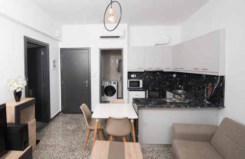 Heraklion Apartment | Downtown Sunny Apartment