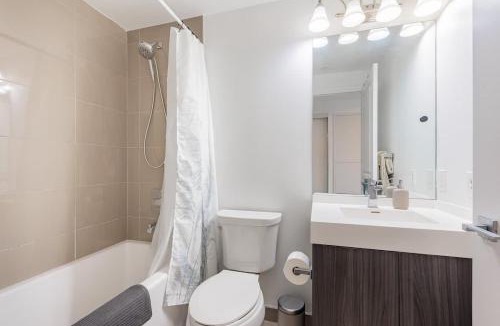 Garden District House | Downtown Toronto Studio with City View Balcony