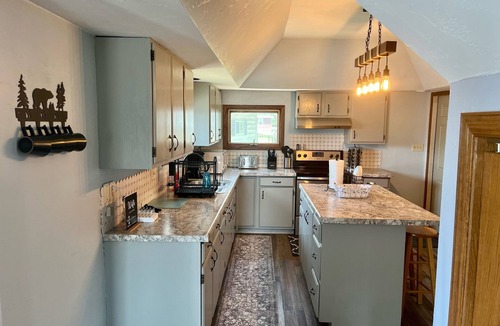 Townsend House | Downtown Townsend-Easy Access to all Amenities/Trails. Truck & Trailer Parking