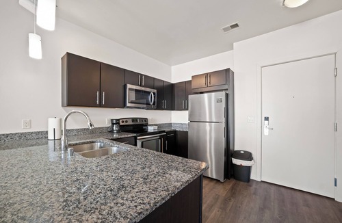 Fifth Ward Apartment | Downtown View Luxury Near Lake Michigan