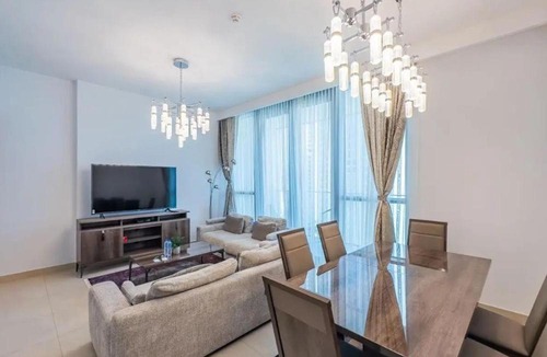 Bur Dubai Apartment | Downtown views 1 Bedroom 5 PAX connect to Dubai mall