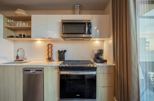 Connaught Apartment | Downtown Views | Boutique Luxury Suite + Workspace
