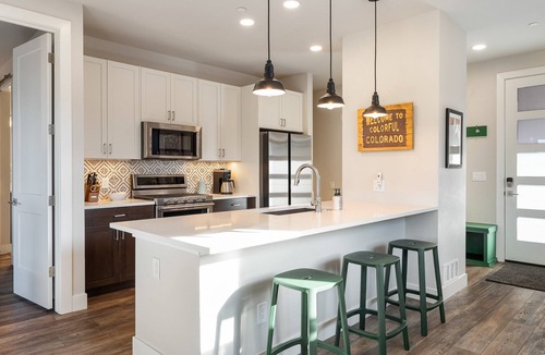 Rendezvous House | Downtown WP River Run Chalet 111 I Great Views I Hot Tub I Bunk Room I Discounted Attractions