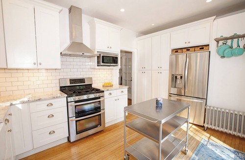 Yellow Springs House | Downtown Yellow Springs- Walkable. Hot Tub. Fire Pit + Pets Welcome