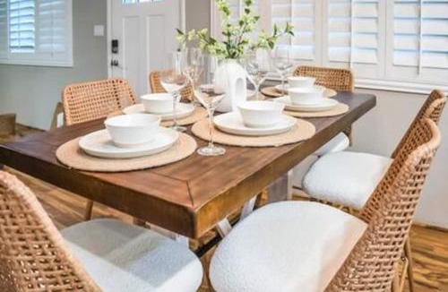 St. George House | Downtown Zion Launchpad with Hot Tub & Golf