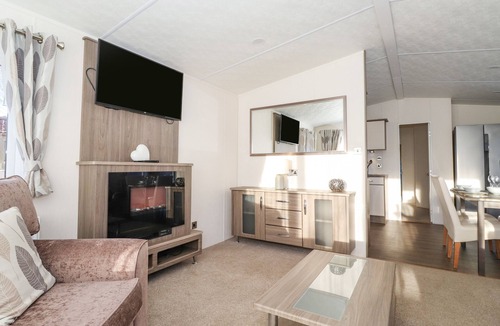 Morpeth Cottage | DRACO, pet friendly, character holiday cottage in Felmoor Park