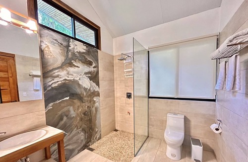 Chiguata Hotel | Dragonfly Beachfront Villas
