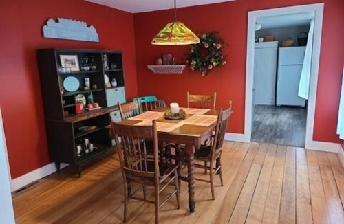 Eagle River House | Dragonfly Cottage: A Summer Haven in the Keweenaw Peninsula